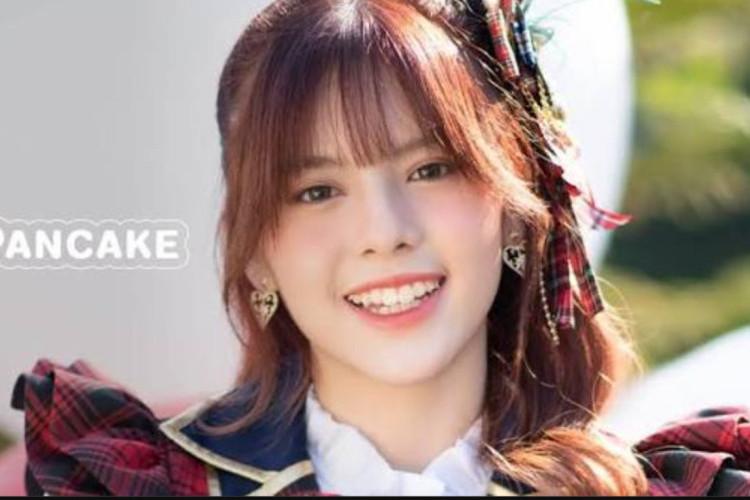 Pancake BNK48がソロデビューを果たし、新曲「Yume de Kiss me!」をリリース